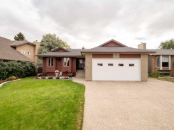 123 Fairway Drive Coaldale, AB T1M 1H1