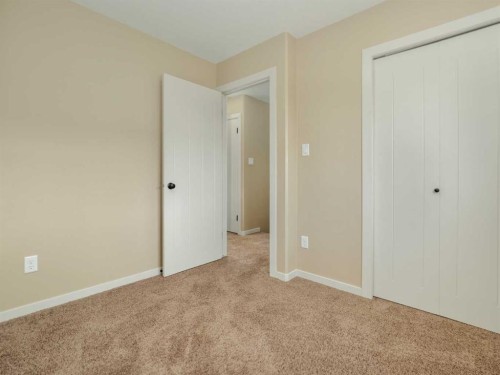 486 Mary Cameron Crescent North, Lethbridge, AB - Indoor