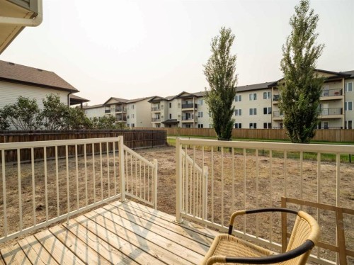 486 Mary Cameron Crescent North, Lethbridge, AB - Outdoor