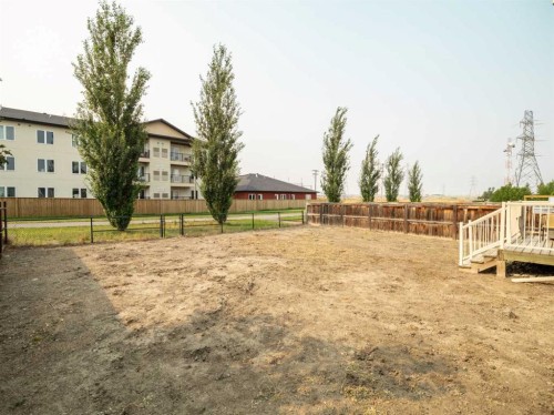 486 Mary Cameron Crescent North, Lethbridge, AB - Outdoor