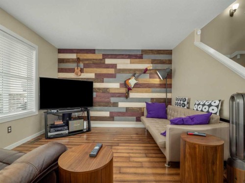 486 Mary Cameron Crescent North, Lethbridge, AB - Indoor