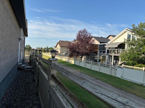 314 Coulee Springs Terrace South, Lethbridge, AB - Outdoor