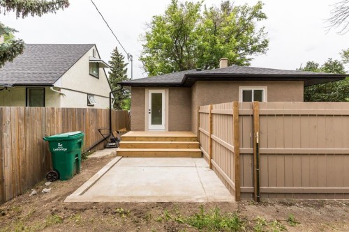 1803 5A Avenue North, Lethbridge, AB - Outdoor With Exterior
