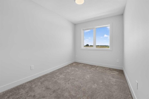 2720 16 Avenue, Coaldale, AB - Indoor Photo Showing Other Room