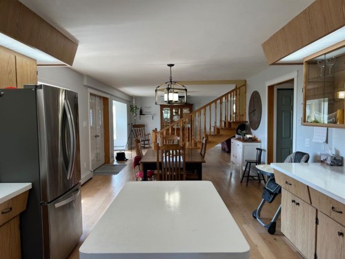 85026 Range Road 194, Rural Lethbridge County, AB - Indoor