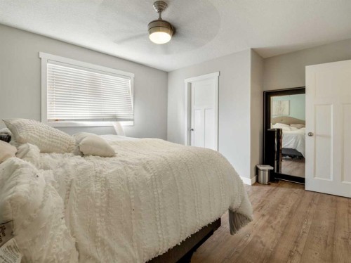 2244 18 Avenue, Coaldale, AB - Indoor Photo Showing Bedroom