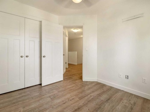 2244 18 Avenue, Coaldale, AB - Indoor Photo Showing Other Room