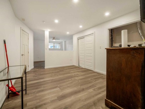 2244 18 Avenue, Coaldale, AB - Indoor Photo Showing Other Room