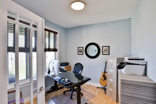 19 Canyoncrest Court West, Lethbridge, AB - Indoor Photo Showing Office