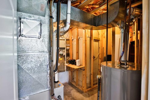 19 Canyoncrest Court West, Lethbridge, AB - Indoor Photo Showing Basement