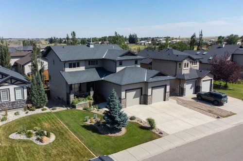 19 Canyoncrest Court West, Lethbridge, AB - Outdoor With Facade