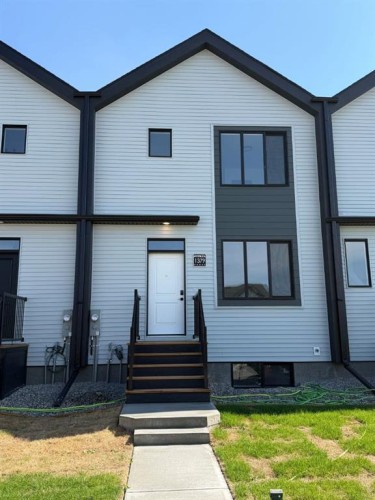 1373 Abitibi Road West, Lethbridge, AB - Outdoor With Exterior