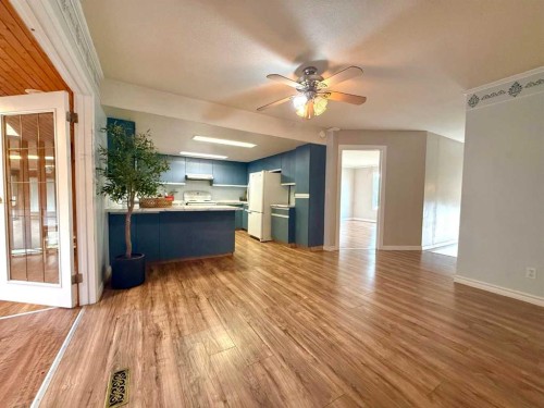 159 Laval Boulevard West, Lethbridge, AB - Indoor