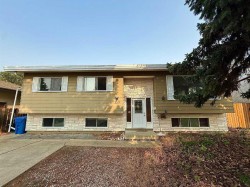 159 Laval Boulevard WESTLethbridge, AB T1K 4G7
