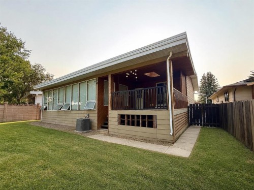 159 Laval Boulevard West, Lethbridge, AB - Outdoor