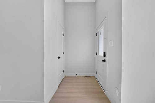 2716 16 Avenue, Coaldale, AB - Indoor Photo Showing Other Room