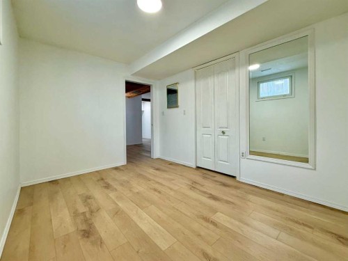 47 Princeton Crescent, Lethbridge, AB - Indoor Photo Showing Other Room