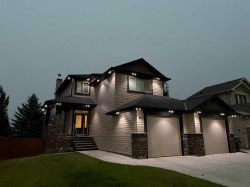 917 Canyonview Place WESTLethbridge, AB T1K 5R9