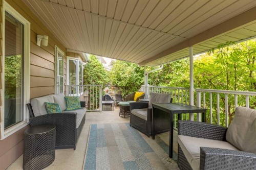 105 Kings Bay South, Lethbridge, AB - Outdoor With Deck Patio Veranda With Exterior