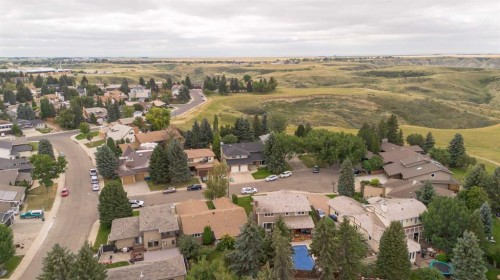 105 Kings Bay South, Lethbridge, AB - Outdoor With View