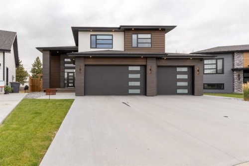 801 Sunset Place  Picture Butte, AB T0K 1V0