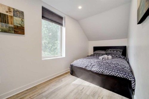 201 5 Street, Cowley, AB - Indoor Photo Showing Bedroom
