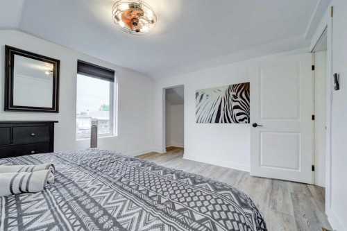 201 5 Street, Cowley, AB - Indoor Photo Showing Bedroom