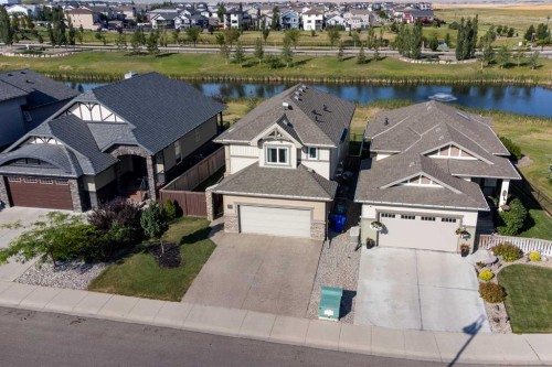 154 Lasalle Terrace West, Lethbridge, AB - Outdoor