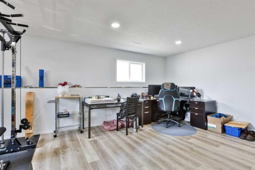 52 Ermineview Way North, Lethbridge, AB - Indoor Photo Showing Office
