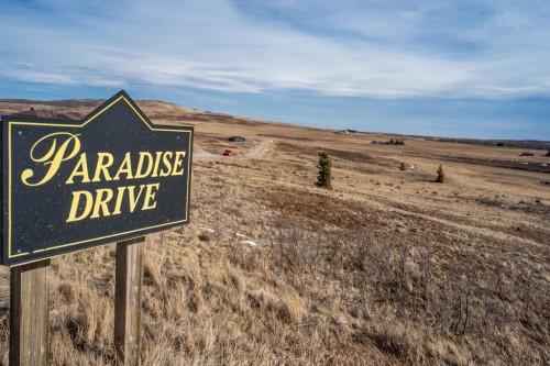 2 Paradise Drive, Rural Cardston County, AB 