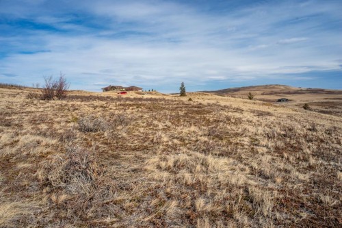 2 Paradise Drive, Rural Cardston County, AB 
