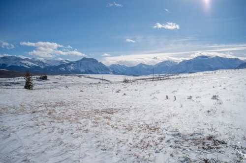 2 Paradise Drive, Rural Cardston County, AB 