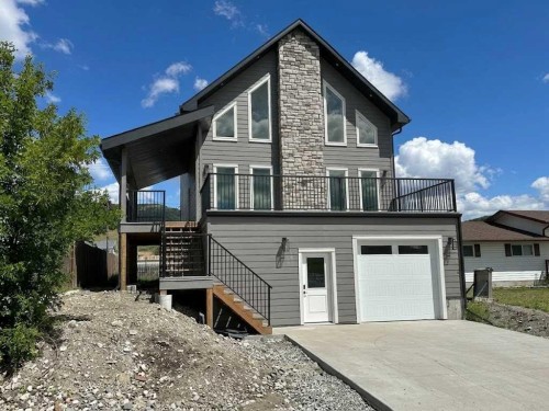 8305 18 Avenue, Coleman, AB - Outdoor