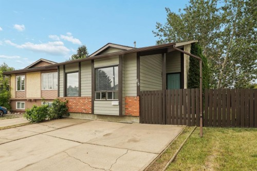 68 Dakota Road West, Lethbridge, AB - Outdoor