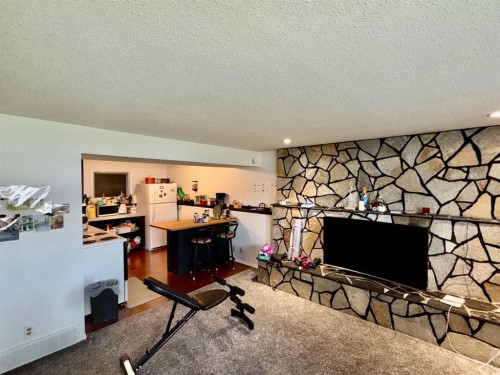 1914 17 Street North, Lethbridge, AB - Indoor Photo Showing Office