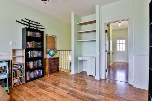 433 5 Avenue, Stirling, AB - Indoor