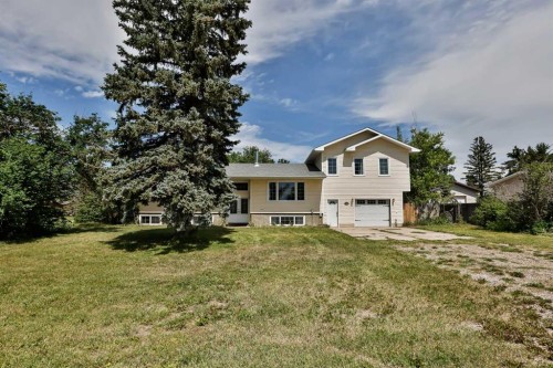 433 5 Avenue, Stirling, AB - Outdoor