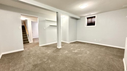 1408 12 Avenue South, Lethbridge, AB - Indoor Photo Showing Other Room