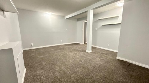 1408 12 Avenue South, Lethbridge, AB - Indoor