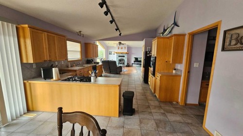 507 1 Avenue, Warner, AB - Indoor