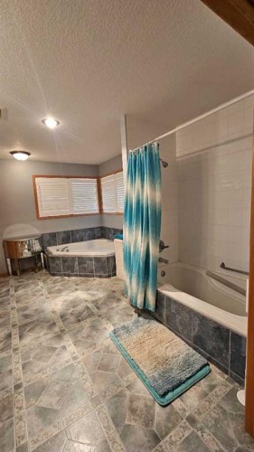507 1 Avenue, Warner, AB - Indoor