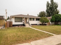 1131 29 Street SOUTHLethbridge, AB T1K 2W9