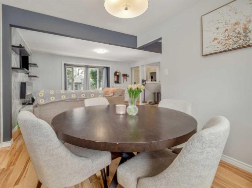 731 17 Street North, Lethbridge, AB - Indoor Photo Showing Dining Room
