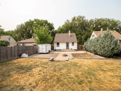 731 17 Street North, Lethbridge, AB - Outdoor