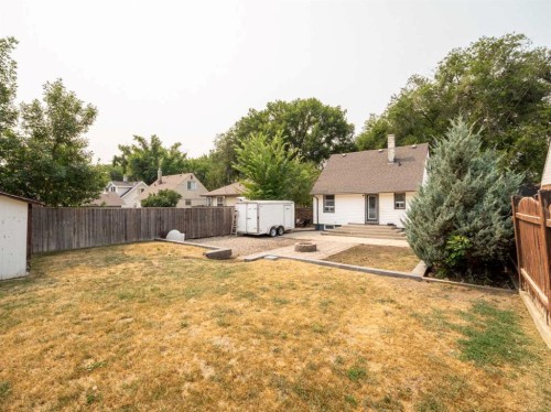 731 17 Street North, Lethbridge, AB - Outdoor