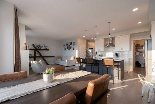 781 Atlantic Cove West, Lethbridge, AB - Indoor