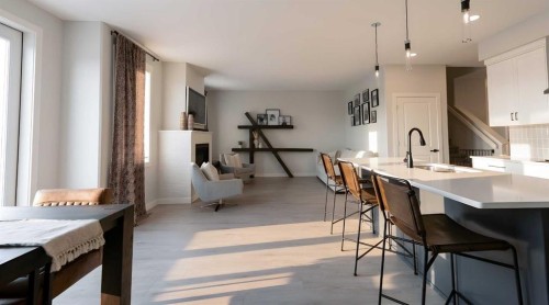 781 Atlantic Cove West, Lethbridge, AB - Indoor