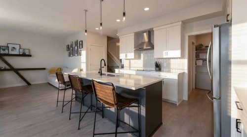 781 Atlantic Cove West, Lethbridge, AB - Indoor