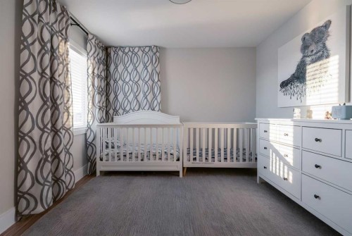 781 Atlantic Cove West, Lethbridge, AB - Indoor Photo Showing Bedroom