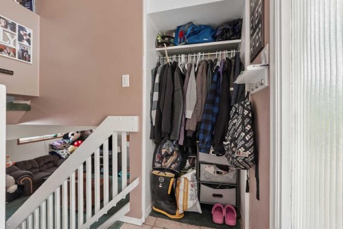 23 Nebraska Road West, Lethbridge, AB - Indoor